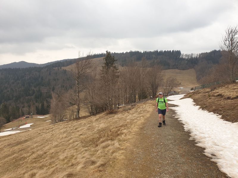 randonnee-aux-gazon-vert-rouge-gazon-lac-puis-col-des-perches_11