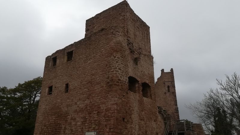 les-trois-chateaux-d-eguisheim_2